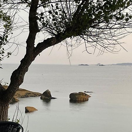 Apartamento En La Playa Appartement Ribeira Buitenkant foto